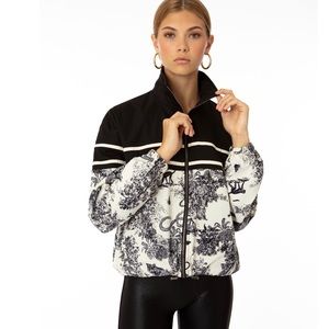 J’adore Windbreaker